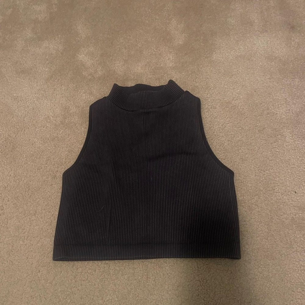 black tank